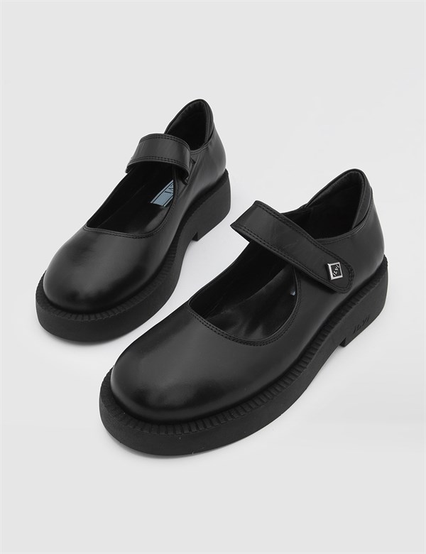 Mano Black Leather Women's Loafer